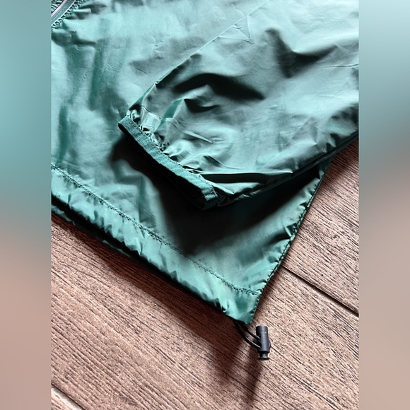 🍀 Jameson Irish Whiskey Green Windbreaker Jacket Lightweight Zip Up Hoodie - Picture 5 of 6